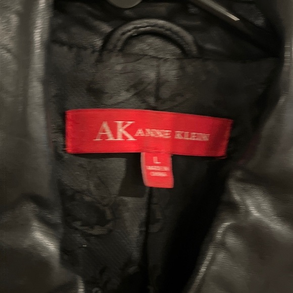 Anne Klein Leather Long Black Jacket Coat 90s Medium Full Zip vintage lambskin - Picture 4 of 9